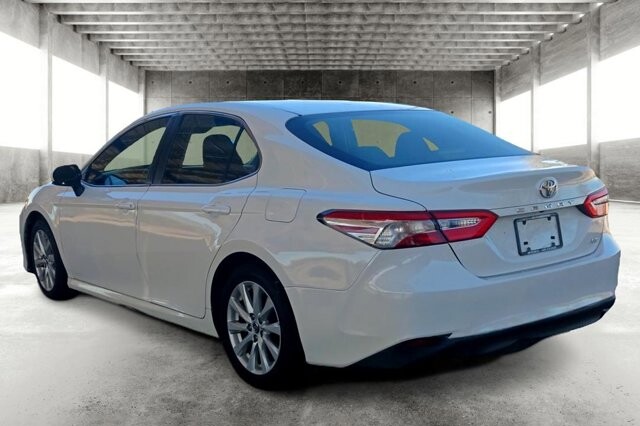 2018 Toyota Camry in tucson, AZ 85719 - 2226800 4