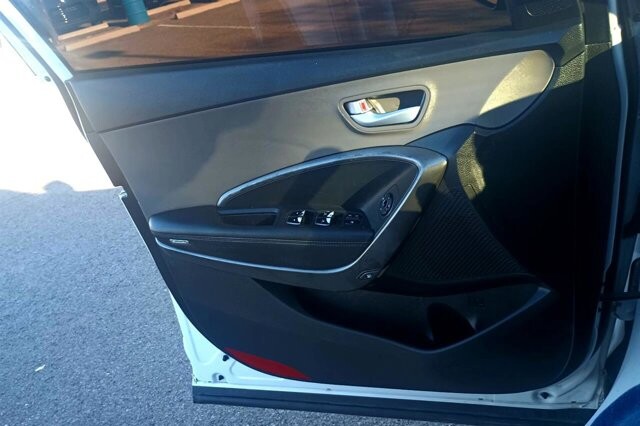 2018 Hyundai Santa Fe in tucson, AZ 85719 - 2226801 17