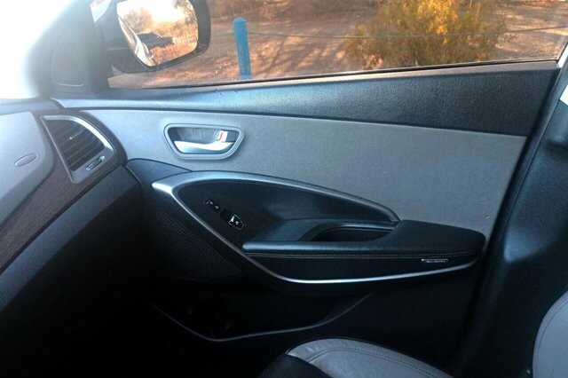 2018 Hyundai Santa Fe in tucson, AZ 85719 - 2226801 19