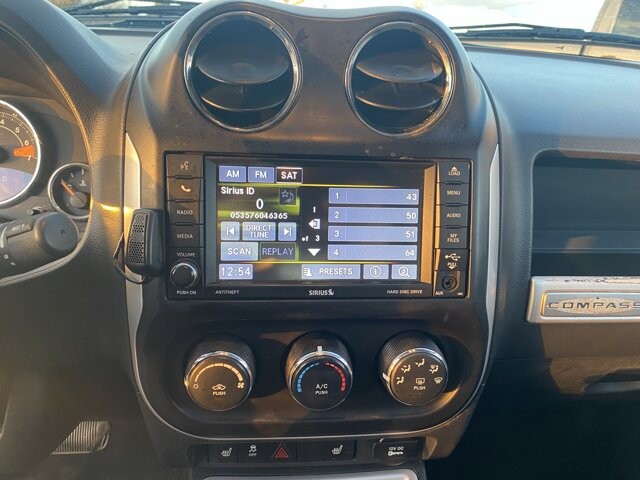 2015 Jeep Compass in Conway, AR 72032 - 2228558 24