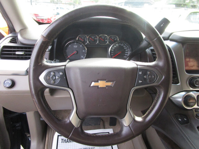 2015 Chevrolet Suburban in Tampa, FL 33604-6914 - 2231431 38