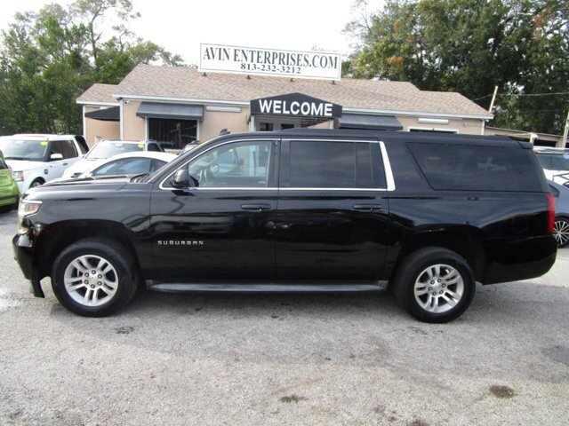 2015 Chevrolet Suburban in Tampa, FL 33604-6914 - 2231431 32