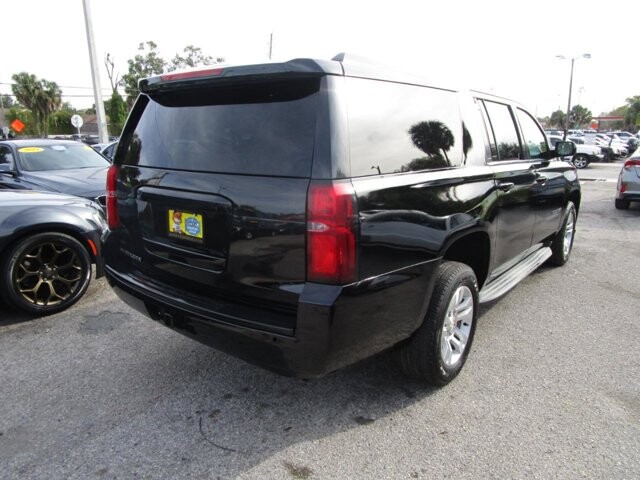 2015 Chevrolet Suburban in Tampa, FL 33604-6914 - 2231431 26
