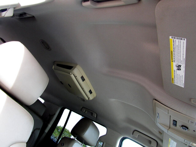 2015 Chevrolet Suburban in Tampa, FL 33604-6914 - 2231431 16