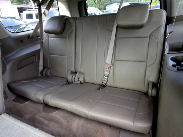 2015 Chevrolet Suburban in Tampa, FL 33604-6914 - 2231431 13