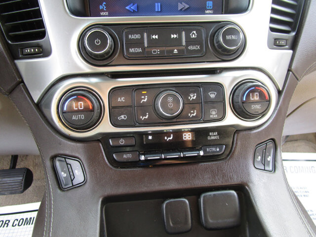 2015 Chevrolet Suburban in Tampa, FL 33604-6914 - 2231431 5