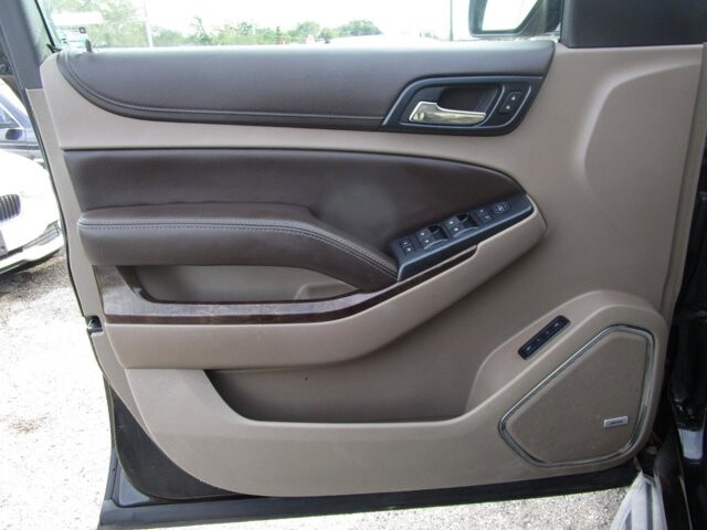 2015 Chevrolet Suburban in Tampa, FL 33604-6914 - 2231431 19