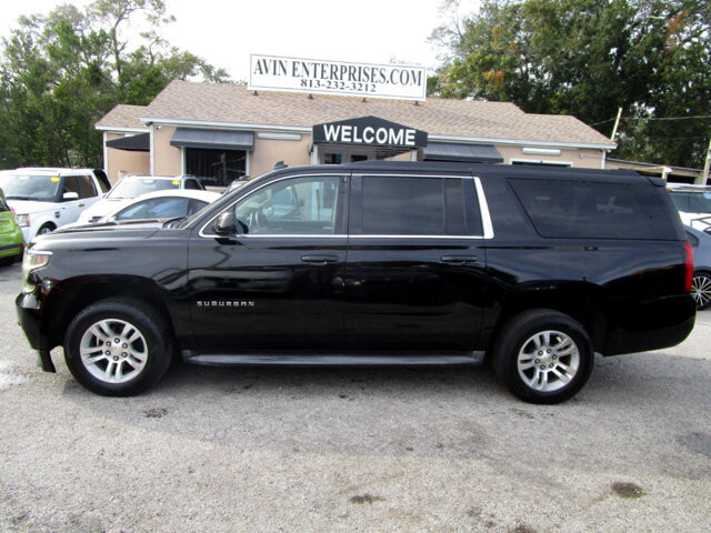 2015 Chevrolet Suburban in Tampa, FL 33604-6914 - 2231431 100