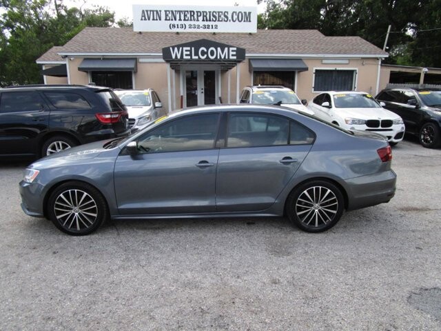 2016 Volkswagen Jetta in Tampa, FL 33604-6914 - 2231432 28