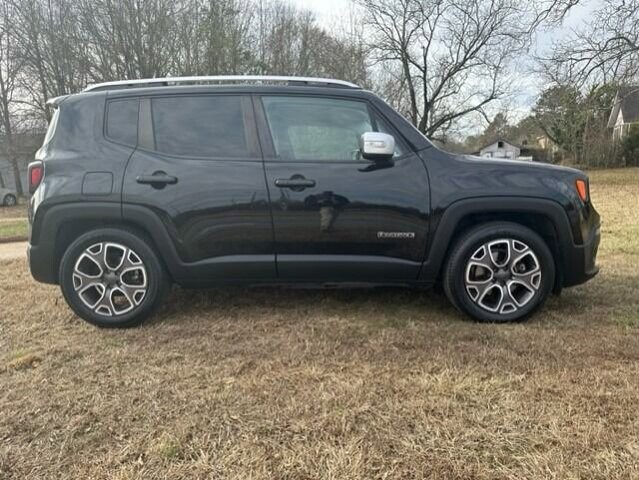 2015 Jeep Renegade in Commerce, GA 30529 - 2232031 36