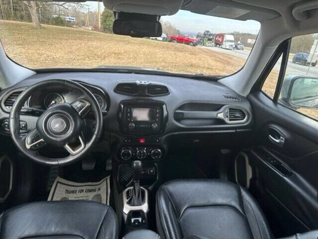 2015 Jeep Renegade in Commerce, GA 30529 - 2232031 21