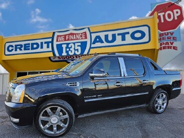 2011 Cadillac Escalade EXT in Oklahoma City, OK 73129