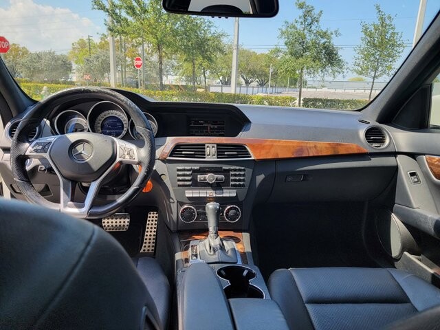 2013 Mercedes-Benz C 250 in Pompano Beach, FL 33064 - 2232454 10