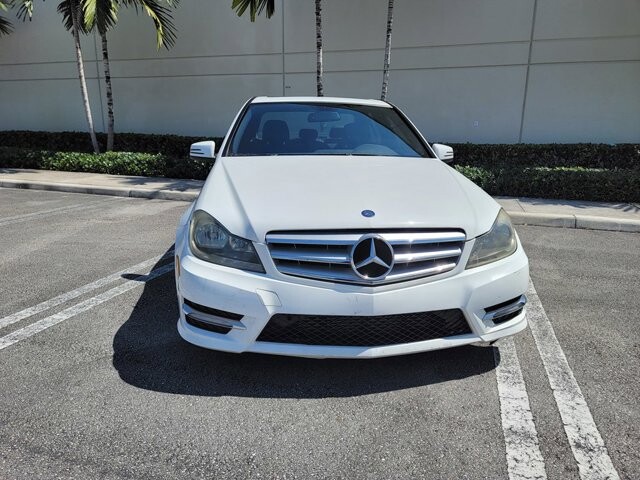 2013 Mercedes-Benz C 250 in Pompano Beach, FL 33064 - 2232454 3