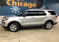 2019 Ford Explorer in Chicago, IL 60659 - 2233237 2