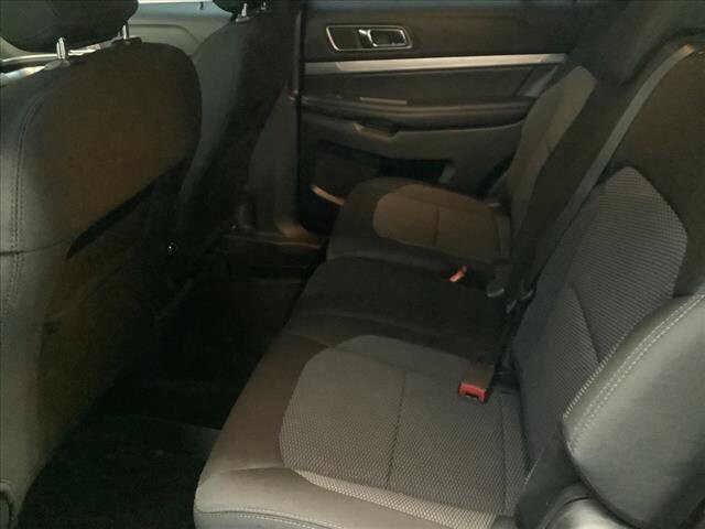 2019 Ford Explorer in Chicago, IL 60659 - 2233237 17
