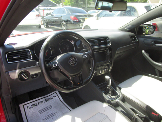 2016 Volkswagen Jetta in Tampa, FL 33604-6914 - 2234124 41