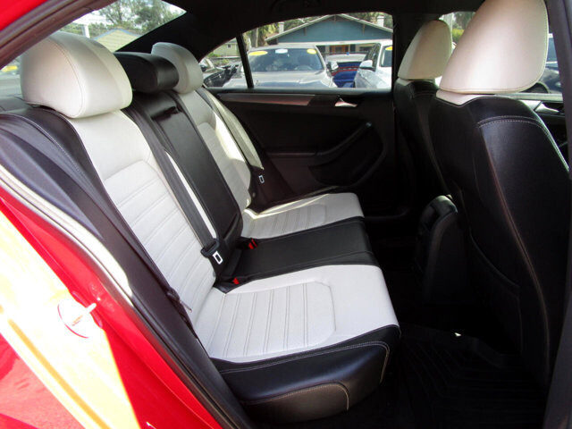 2016 Volkswagen Jetta in Tampa, FL 33604-6914 - 2234124 67