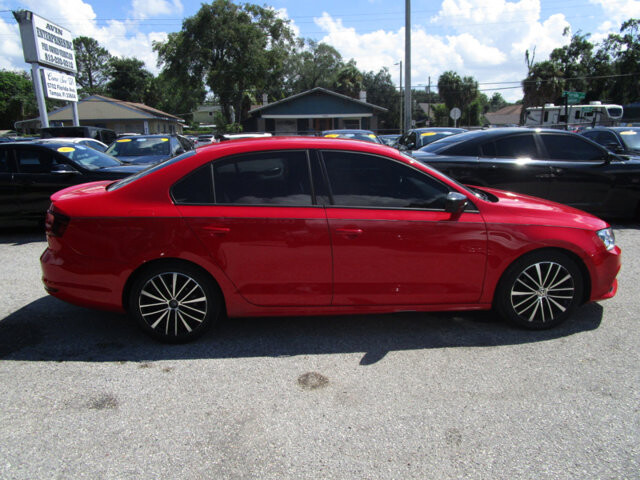 2016 Volkswagen Jetta in Tampa, FL 33604-6914 - 2234124 55