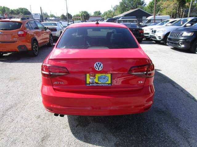 2016 Volkswagen Jetta in Tampa, FL 33604-6914 - 2234124 24