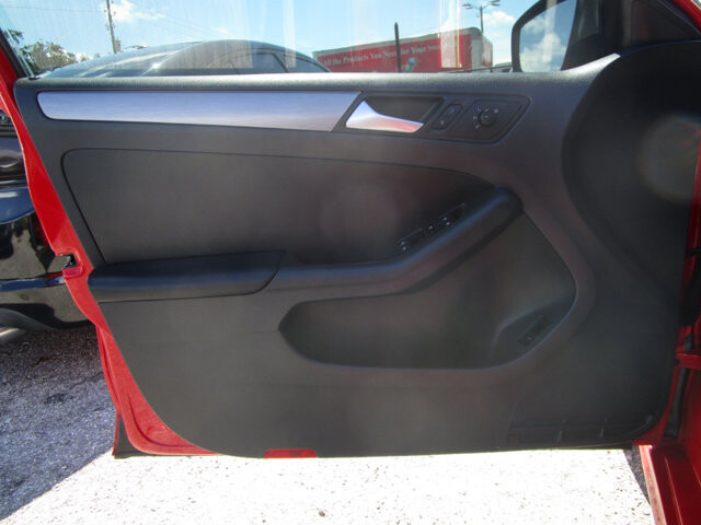 2016 Volkswagen Jetta in Tampa, FL 33604-6914 - 2234124 43