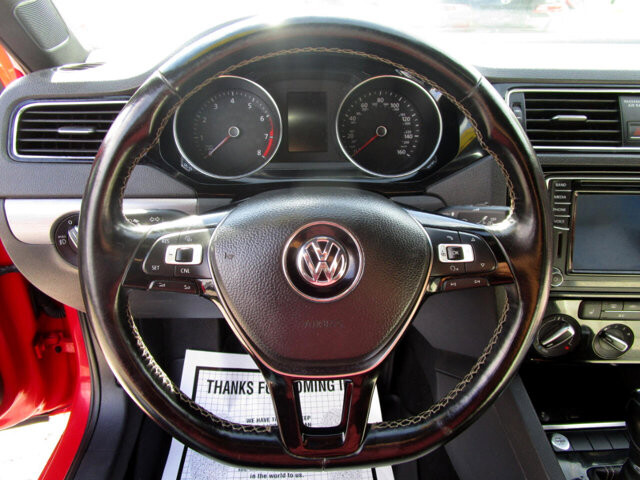 2016 Volkswagen Jetta in Tampa, FL 33604-6914 - 2234124 61