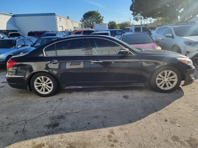 2013 Hyundai Genesis in Pompano Beach, FL 33064 - 2234154 4