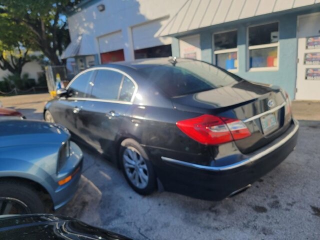 2013 Hyundai Genesis in Pompano Beach, FL 33064 - 2234154 17