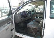 2011 Chevrolet Silverado 3500 in New Philadelphia, OH 44663 - 2234352 10