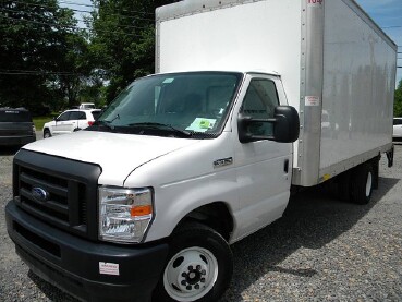 2022 Ford E-350 and Econoline 350 in New Philadelphia, OH 44663