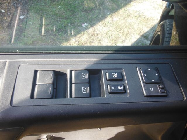 2010 Nissan Titan in Holiday, FL 34690 - 2234859 24