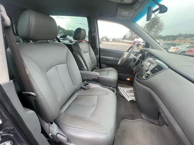 2006 Mazda MPV in Hickory, NC 28602-5144 - 2235106 19