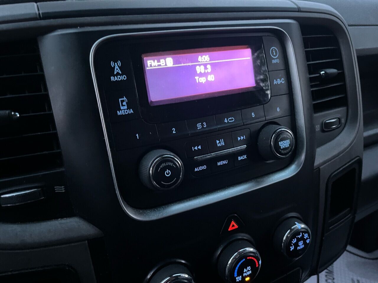 2015 RAM 1500 in Hollywood, FL 33023-1906 - 2235329 29