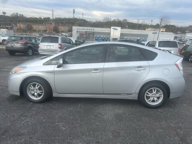 2010 Toyota Prius in Hickory, NC 28602-5144 - 2235602 34