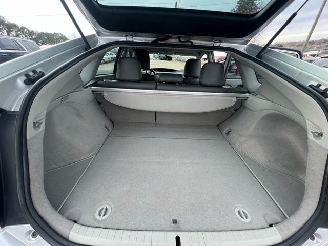 2010 Toyota Prius in Hickory, NC 28602-5144 - 2235602 40