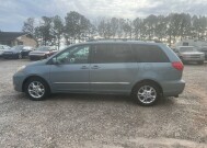 2006 Toyota Sienna in Hickory, NC 28602-5144 - 2235607 4