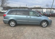 2006 Toyota Sienna in Hickory, NC 28602-5144 - 2235607 9