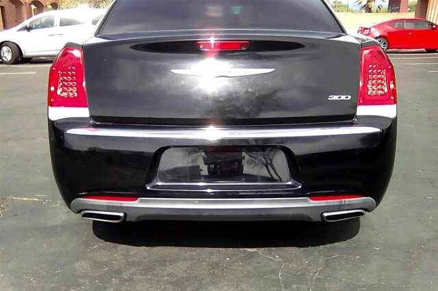 2015 Chrysler 300 in tucson, AZ 85719 - 2236611 22