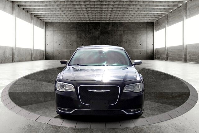 2015 Chrysler 300 in tucson, AZ 85719 - 2236611 3