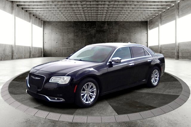 2015 Chrysler 300 in tucson, AZ 85719 - 2236611 4