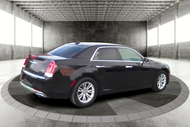 2015 Chrysler 300 in tucson, AZ 85719 - 2236611 8