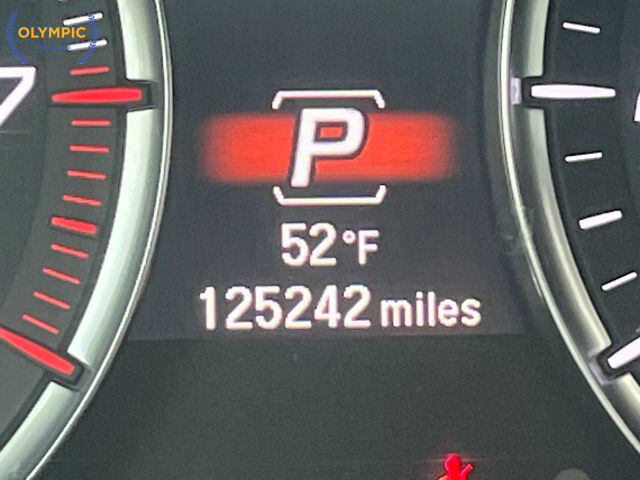 2018 Acura TLX in Decatur, GA 30032 - 2238119 26