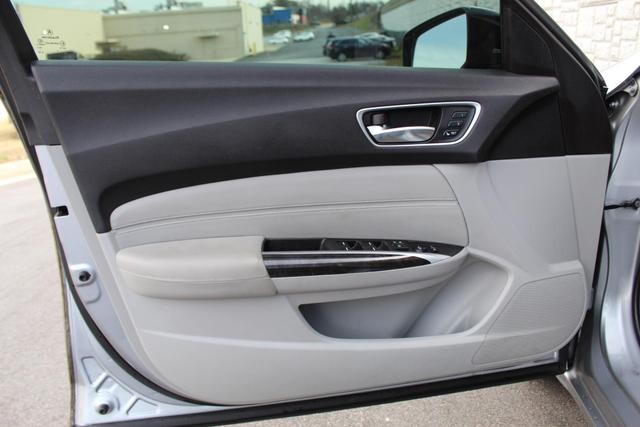 2018 Acura TLX in Decatur, GA 30032 - 2238119 80