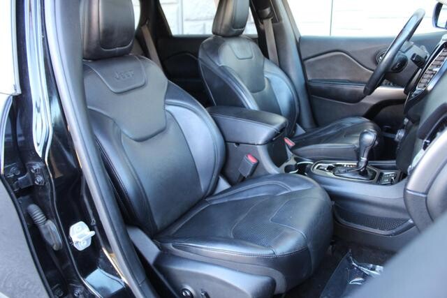 2019 Jeep Cherokee in Decatur, GA 30032 - 2238121 146