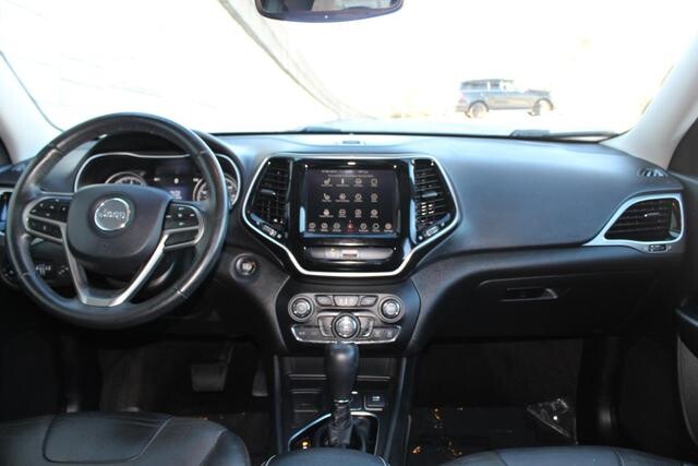 2019 Jeep Cherokee in Decatur, GA 30032 - 2238121 133