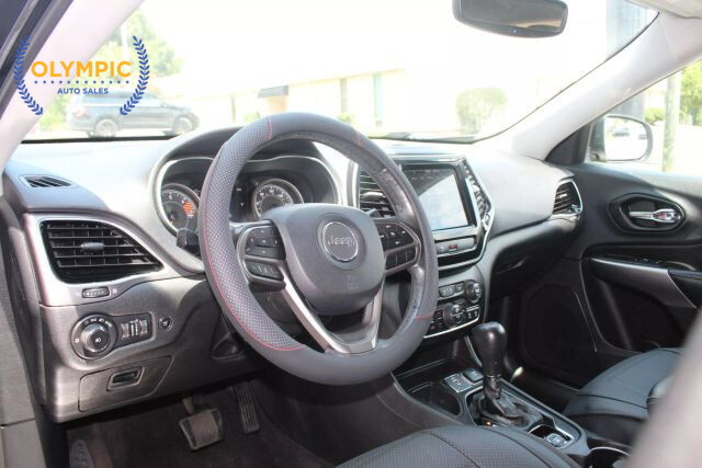 2019 Jeep Cherokee in Decatur, GA 30032 - 2238121 58