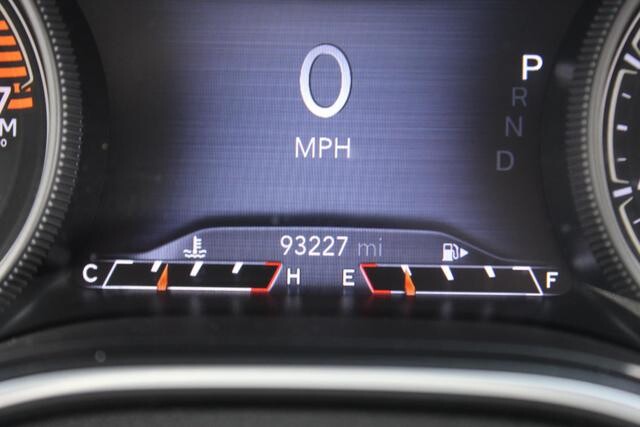 2019 Jeep Cherokee in Decatur, GA 30032 - 2238121 101