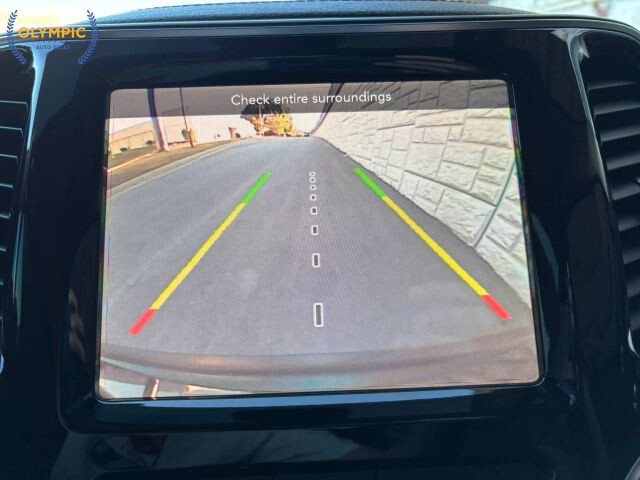 2019 Jeep Cherokee in Decatur, GA 30032 - 2238121 29