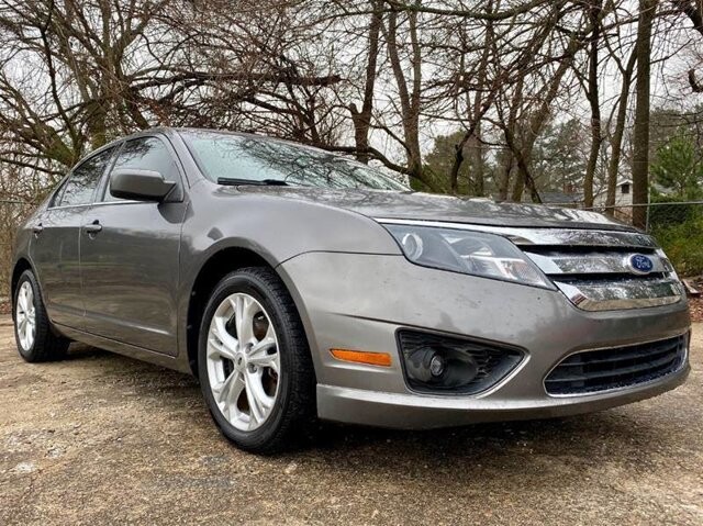 2012 Ford Fusion in Commerce, GA 30529 - 2238608 19