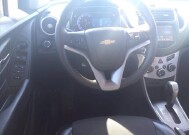 2016 Chevrolet Trax in Troy, IL 62294-1376 - 2238617 4